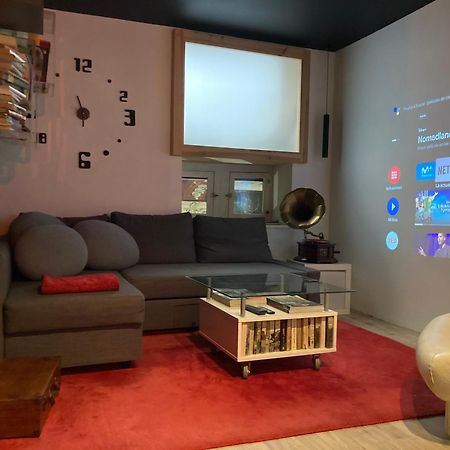 Zrooms&Suites Hostel Boutique サラゴサ 部屋 写真